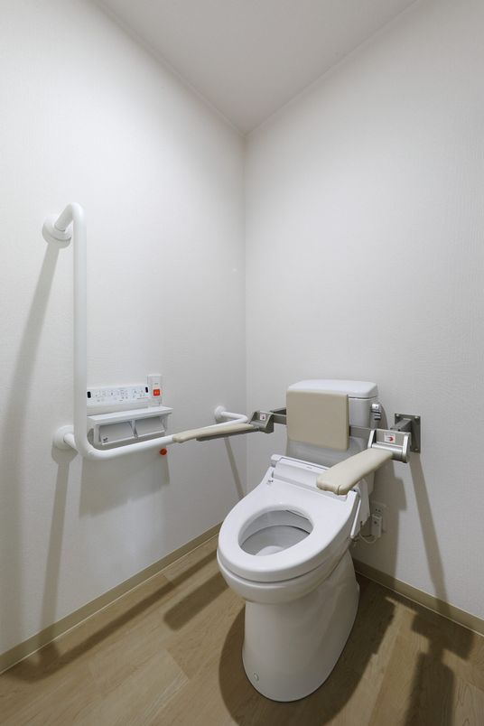 バリアフリートイレ
