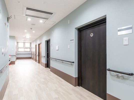 広々とした廊下