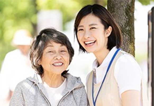 二人の笑顔の様子