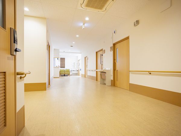 広々とした廊下