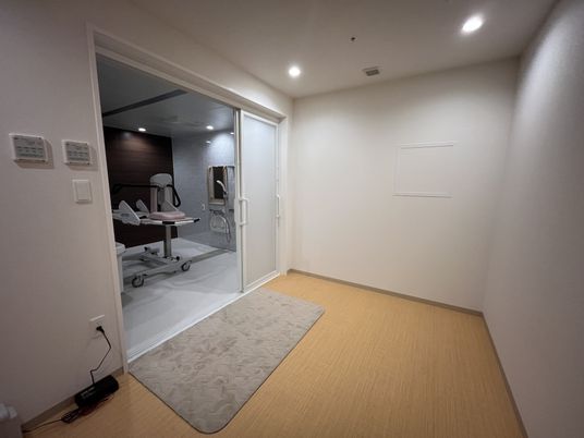 広々とした浴室