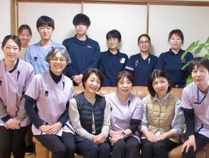 スタッフ集合のリビング  