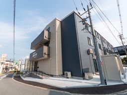 立派な建物の外観