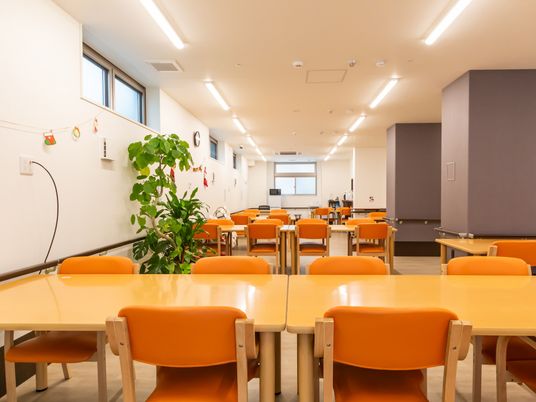 開放感あるテーブルフロア