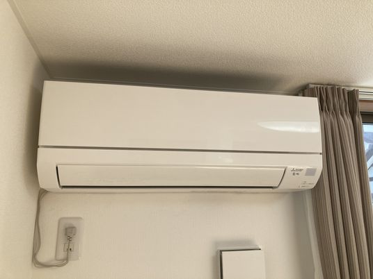 エアコンが設置された部屋
