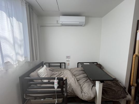 リラックスした居室の様子