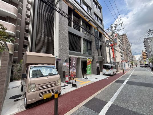 落ち着いた雰囲気の外観