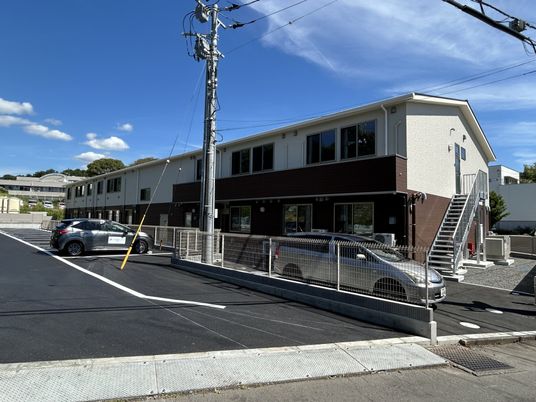 駐車場側の外観