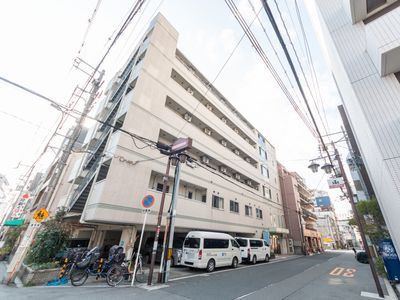 多機能の外観