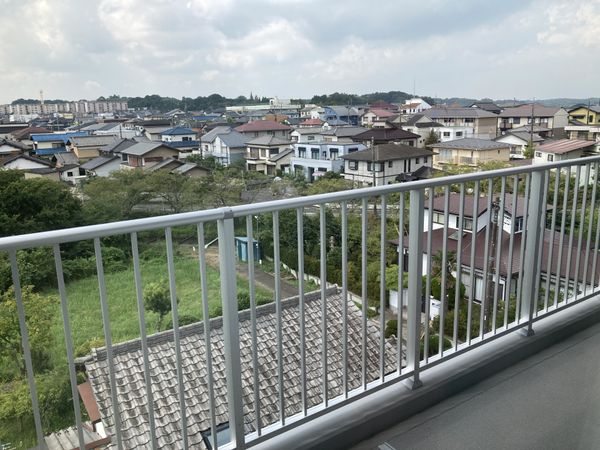 開放感あるバルコニー