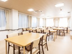 広々とした食堂