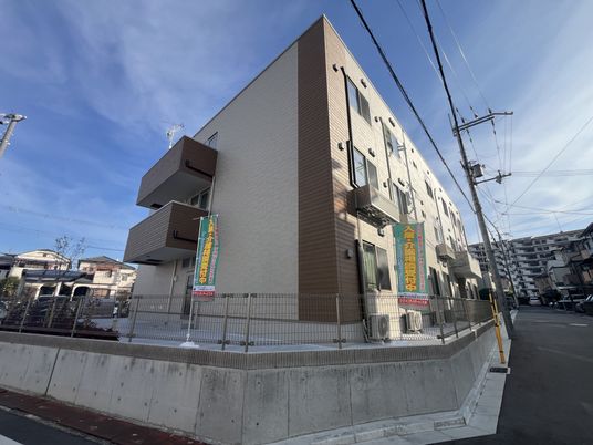 現施設外観