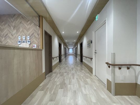 長い廊下