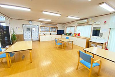 明るい空間のラウンジ