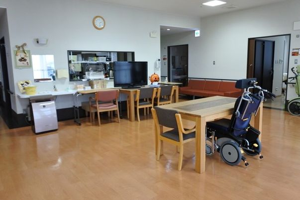 車椅子のある部屋