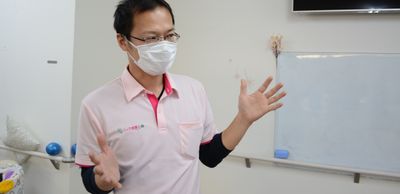 スタッフの説明