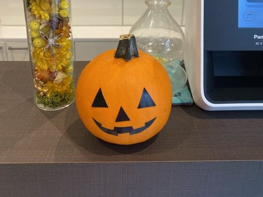 ハロウィン飾りの台