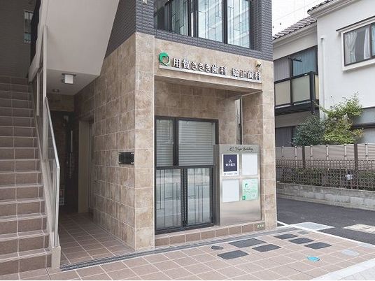 外観の入口  