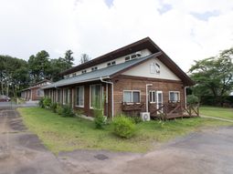 木造の落ち着いた外観