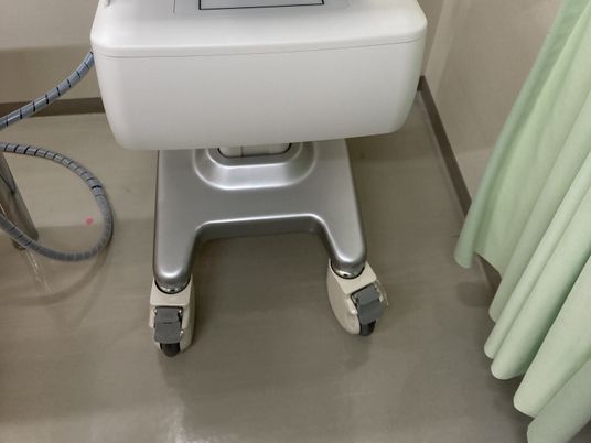 可動式浴槽の脚元  