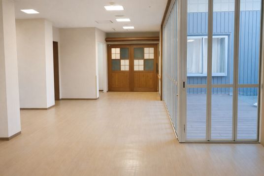 広々とした廊下