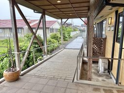 広々とした廊下