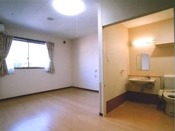 広々清潔な居室