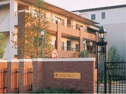 温かみのある建物外観