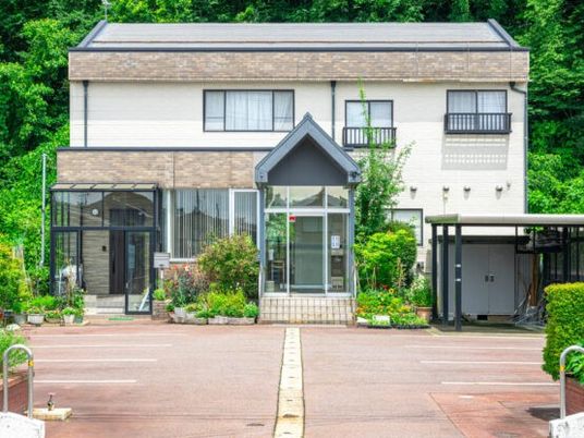 外観の建物正面  