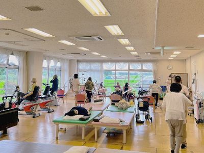 トレーニング中の様子 機能訓練室  