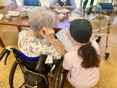 和やかな交流の様子