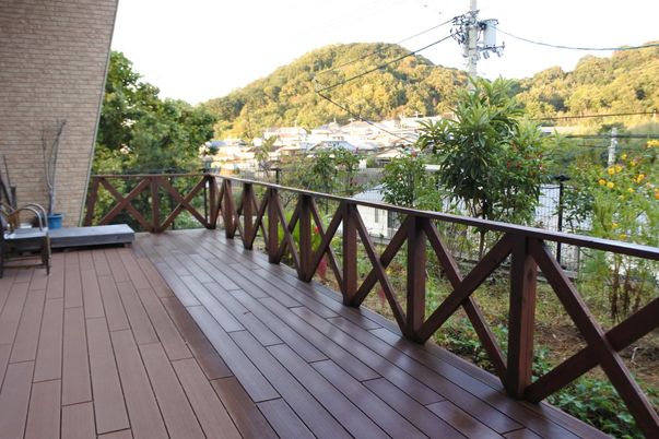 美しい景色のテラス
