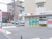 施設前の出入口  