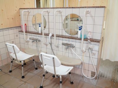 バリアフリー対応の洗面台
