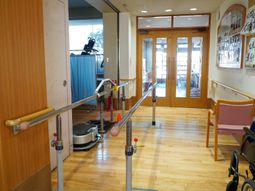 機能訓練用具が置かれた部屋