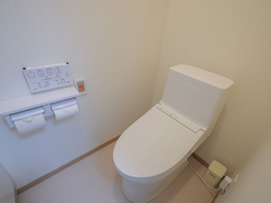 快適な個室のトイレ