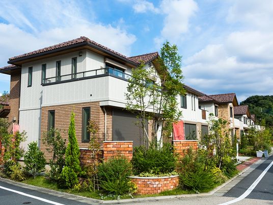 外観の住宅街並み  