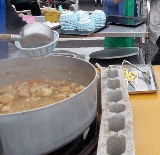 温かな料理の様子
