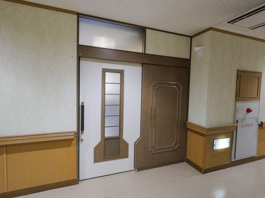 ゆとりある居室の入口