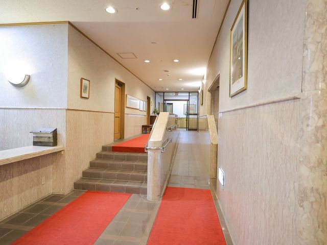 広々とした廊下