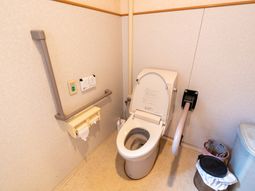快適な清潔空間のトイレ