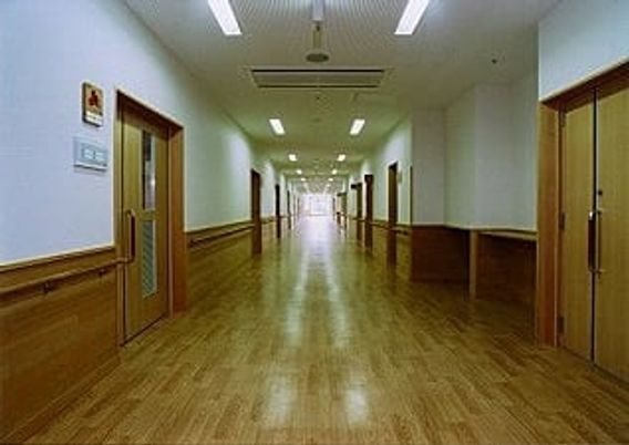 広々とした廊下