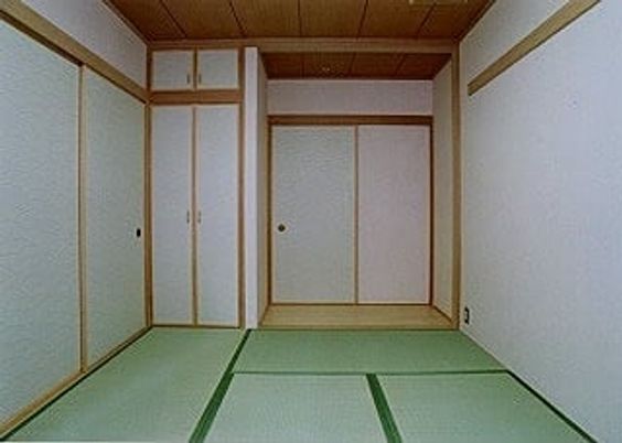 静かな和室