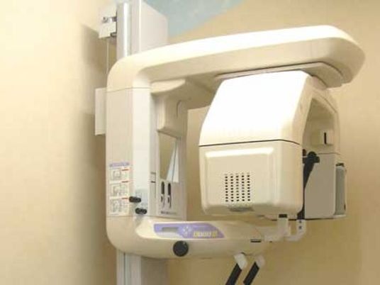 歯科用の撮影機器  