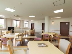 明るいダイニングルーム