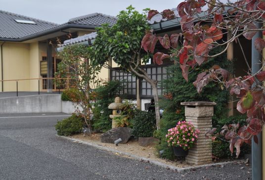緑豊かな中庭