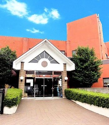 入口建物外観