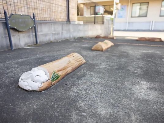 屋外の段差練習場  