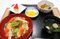 色鮮やかな食事メニュー