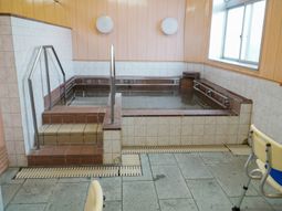 バリアフリー浴室設備